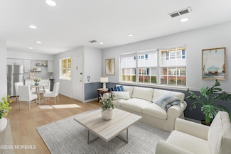 4 Hawaii Ct Unit 1003, Matawan, NJ 07747