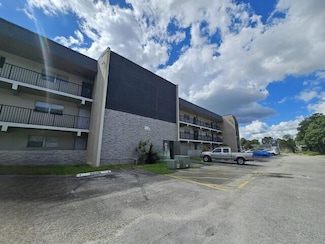 7910 Colony Cir N Unit 301, Tamarac, FL 33321