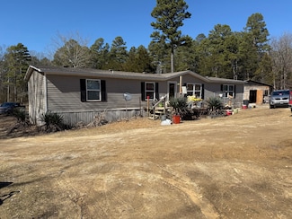 10 Estate St, Evening Shade, AR 72532