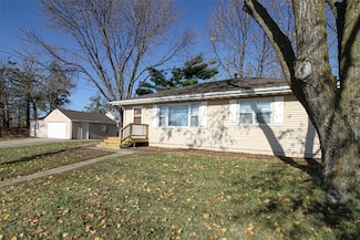 900 Wilson Ave SW, Cedar Rapids, IA 52404