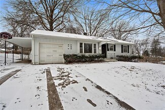 12707 E 33rd St S, Independence, MO 64055