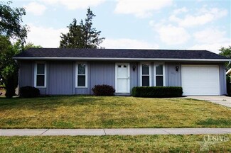 807 Larch Ln, Fort Wayne, IN 46825