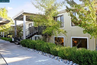 1388 Rockledge Ln Unit 8, Walnut Creek, CA 94595
