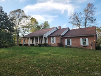 8049 Selph Rd, Hillsboro, OH 45133