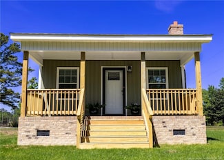 1075 Pine St, Pembroke, NC 28372