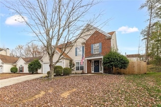 4006 Maid Marion Ct, Jamestown, NC 27282