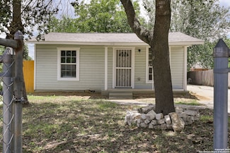 778 F St, San Antonio, TX 78220