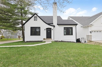 401 N Geyer Rd, Saint Louis, MO 63122