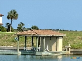 161 Venice Ct, Port O'Connor, TX 77982