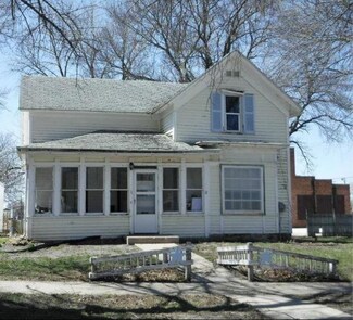 202 Grant St, Rolfe, IA 50581