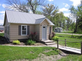 202 First St, Baring, MO 63531