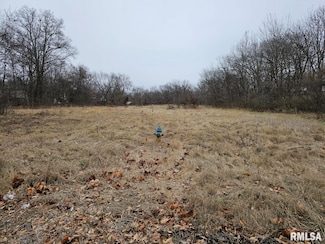 0000 N 13th St, Mount Vernon, IL 62864