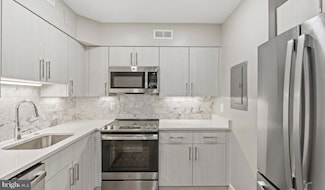 3401 38th St NW Unit 2B-TWR-116, Washington, DC 20016
