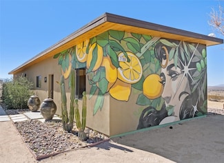 7190 Lawrence Ave, Joshua Tree, CA 92252