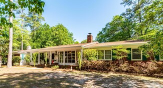 100 Nelson St, Walterboro, SC 29488