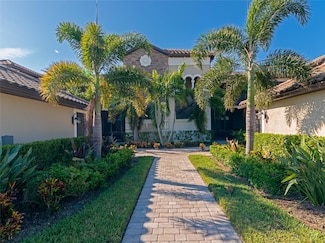 5604 Palmer Cir Unit 103, Lakewood Ranch, FL 34211