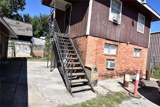 4353 Brinkley St Unit 5, Houston, TX 77051