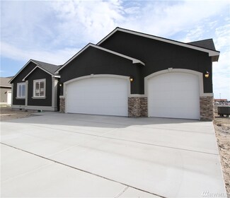 1725 E Madera St, Othello, WA 99344