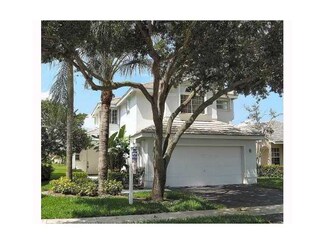 2915 Myrtle Oak Cir, Davie, FL 33328
