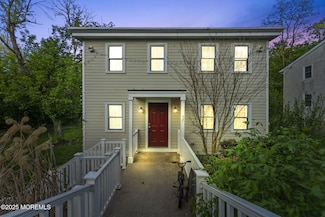 37 Church St, Chesterfield, NJ 08515