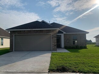 3412 Autumn Park Dr, Maurice, LA 70555