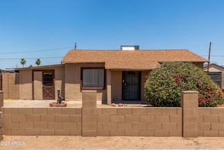 2562 E Wier Ave, Phoenix, AZ 85040