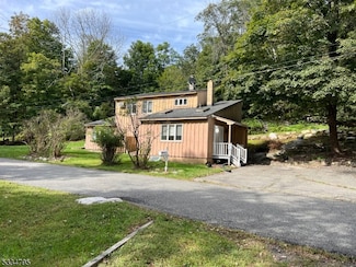 101 Magee Rd, Ringwood, NJ 07456