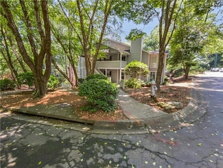 504 Vicksburg Place, Atlanta, GA 30350
