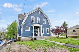 30 Boardman St, Worcester, MA 01606