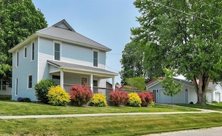 105 E Lacona St, Lacona, IA 50139