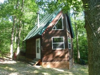 69760 Birmingham Rd N, Lore City, OH 43755
