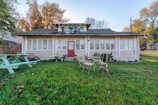 701 Crescent Ave, Sunnyside, WA 98944