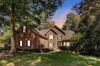 113 Walnut Hill Ct, Mooresville, NC 28115