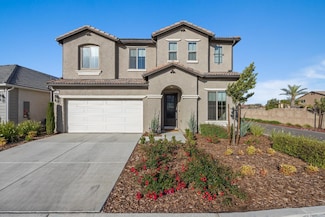 1302 E Via Ulivo Dr, Fresno, CA 93730
