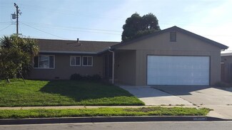 257 Navajo Dr, Salinas, CA 93906