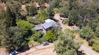 251 W Savage Creek Rd, Grants Pass, OR 97527