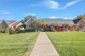 58 Darlington Rd, Beaver Falls, PA 15010
