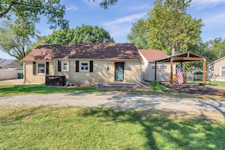 21 N Beech Rd, Wichita, KS 67206