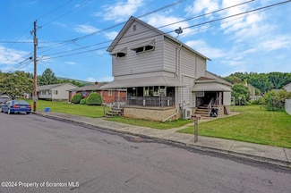 916 William St, Taylor, PA 18517