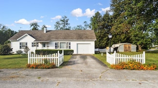 1205 Pearl St, Ripley, OH 45167