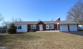 854 Sunset Ln, Telford, PA 18969