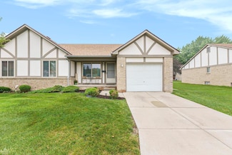 40765 Magnolia Dr W Unit 10, Clinton Township, MI 48038