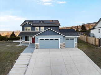 3605 Camina Dr, Medford, OR 97504