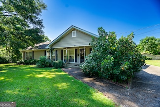 709 Vernon Ferry Rd, Lagrange, GA 30240