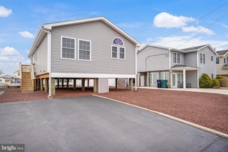 9 Lake Saint Clair Dr, Little Egg Harbor Township, NJ 08087