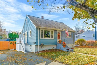 14 Krochmal Rd, Peabody, MA 01960