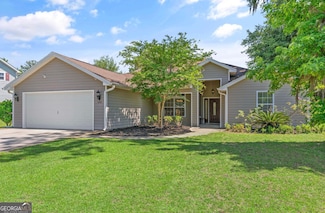 232 Hide Away Lake Dr, Kingsland, GA 31548