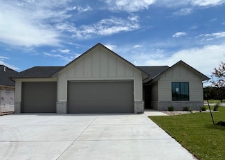 1630 N Forestview St, Wichita, KS 67235