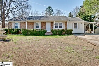 7 Buxton Ct, Greenville, SC 29611