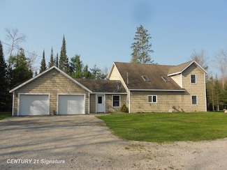 590 Fleetwater Rd, Big Creek Township, MI 48636